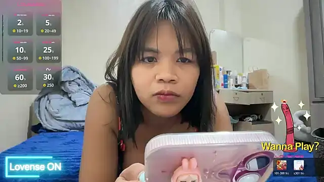 iamYourBestGirl online show from May 6, 9:02 am