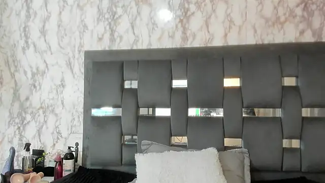 Snapshot of Nicolette_russo chatting on February 21, 7:23 am Nicolette russo online show from February 21, 7:23 am