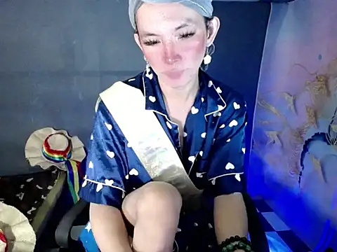 Rhianna wilson online show from May 17, 9:20 am