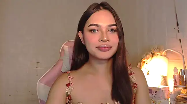 Ashely Lewis online show from January 25, 12:47 pm