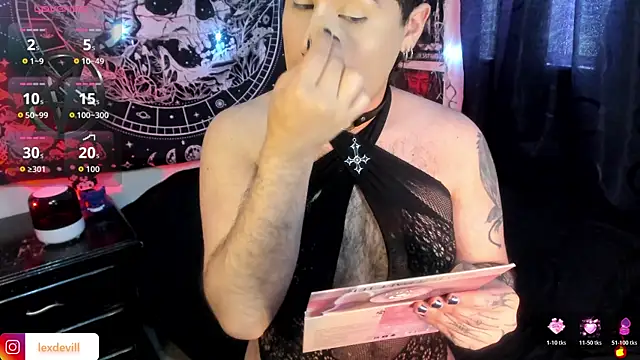 Lexxxxx  online show from December 2, 9:49 pm