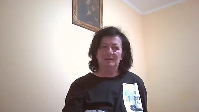 GypsiQueen2 online show from May 7, 6:44 pm