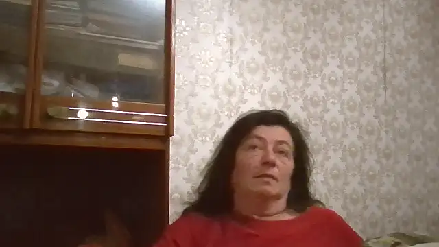 GypsiQueen2 online show from November 19, 8:20 pm