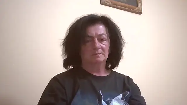 GypsiQueen2 online show from May 6, 7:18 pm