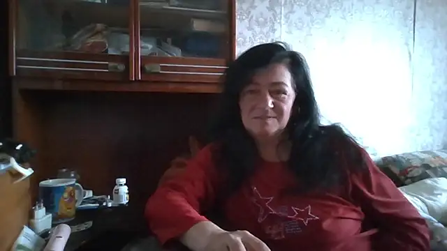 GypsiQueen2 online show from November 19, 8:14 am