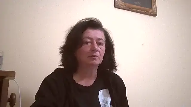 GypsiQueen2 online show from May 1, 9:09 pm