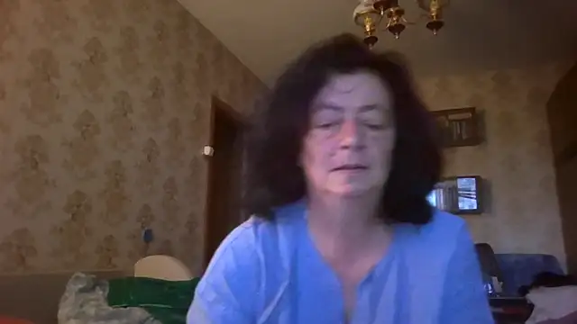 GypsiQueen2 online show from July 8, 4:57 am