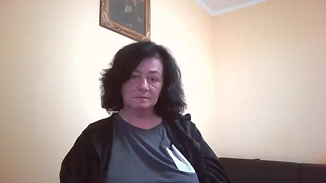 GypsiQueen2 online show from April 20, 4:30 pm