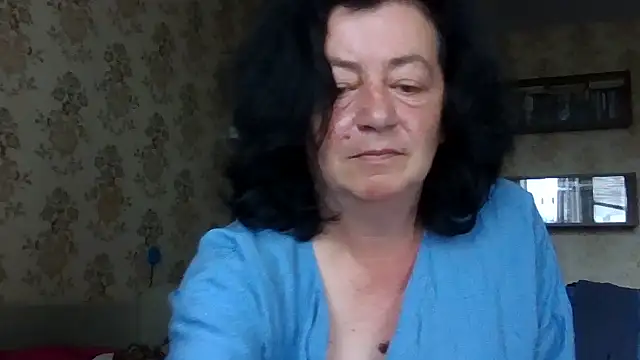 GypsiQueen2 online show from July 19, 8:12 am