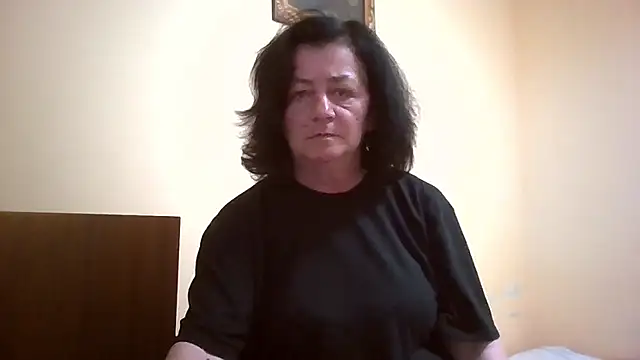 GypsiQueen2 online show from May 26, 6:17 pm