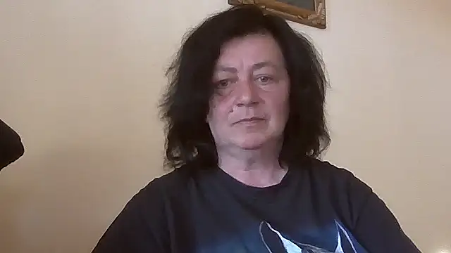 GypsiQueen2 online show from May 3, 3:15 pm
