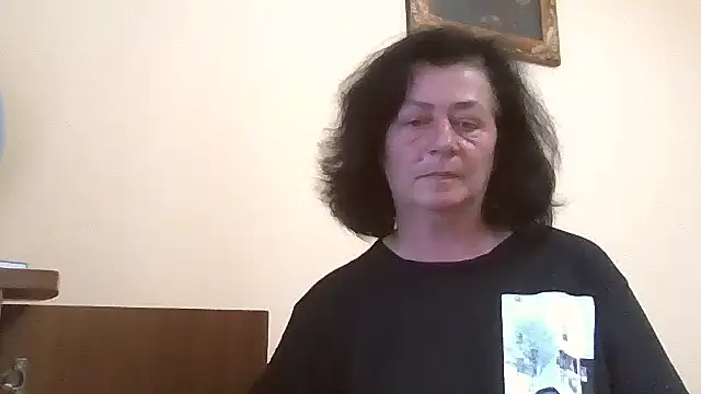 GypsiQueen2 online show from June 20, 6:13 pm