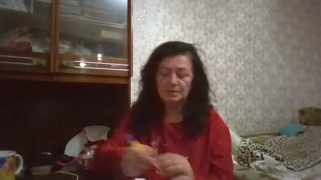 GypsiQueen2 online show from October 13, 5:58 pm