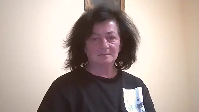 GypsiQueen2 online show from April 28, 5:50 pm
