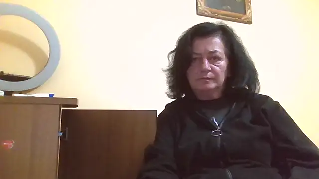 GypsiQueen2 online show from June 14, 6:53 pm