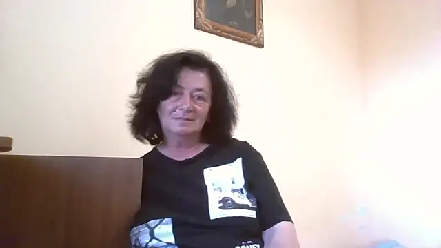 GypsiQueen2 online show from June 11, 5:43 pm