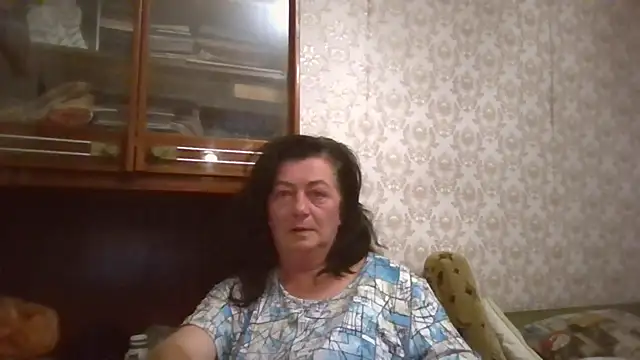 GypsiQueen2 online show from September 22, 8:48 pm