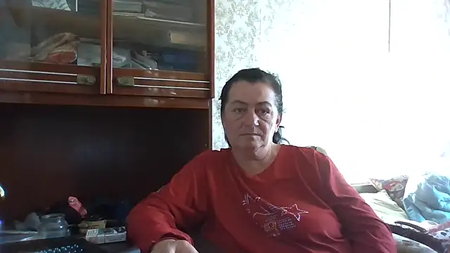 GypsiQueen2 online show from October 29, 12:04 pm