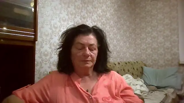 GypsiQueen2 online show from June 27, 12:38 am