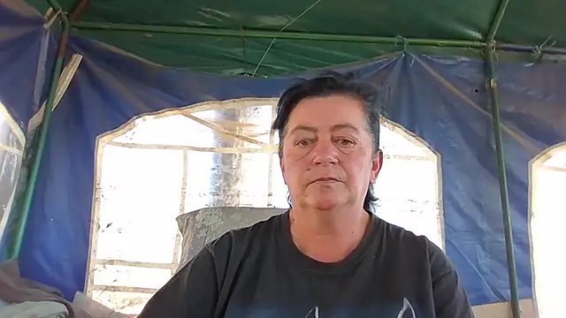 GypsiQueen2 online show from September 22, 8:42 am