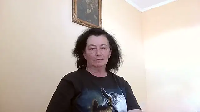 GypsiQueen2 online show from May 24, 12:38 pm