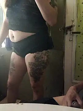 lalo592 online show from February 10, 6:45 am