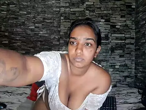Snapshot of Xindias_fantasyX chatting on May 25, 6:39 pm Xindias fantasyX online show from May 25, 6:39 pm