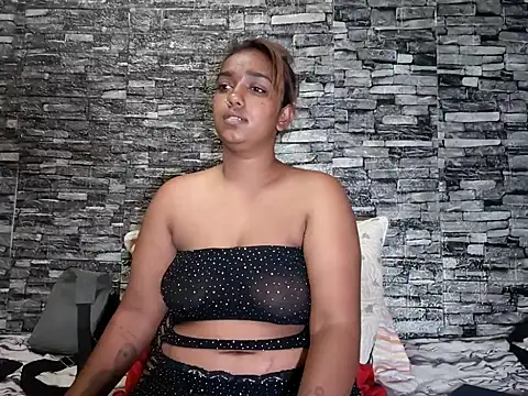 Xindias fantasyX online show from February 12, 5:56 pm