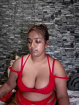 Xindias fantasyX online show from January 12, 5:20 pm