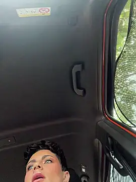 LukeLouHarvey online show from April 4, 5:25 am