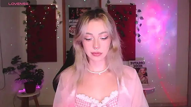sakura beauty online show from April 23, 2:07 am
