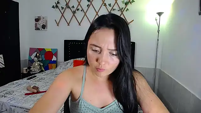 naughty girl 4u online show from March 31, 9:28 pm