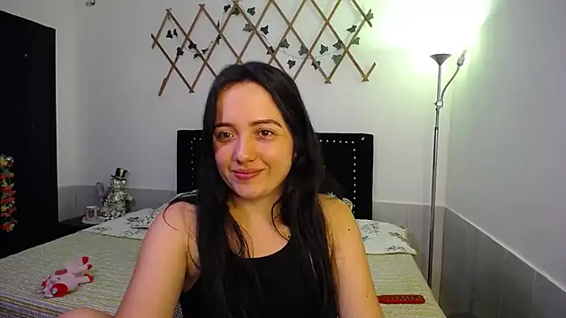 naughty girl 4u online show from October 21, 7:35 pm