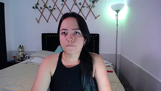 naughty girl 4u online show from November 21, 8:08 pm