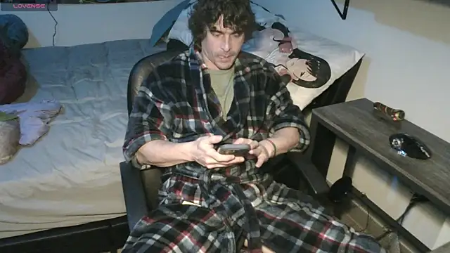 XxBobbyDigitalxX online show from January 17, 2:18 am