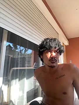 Snapshot of juniiorre chatting on October 18, 11:56 am juniiorre online show from October 18, 11:56 am