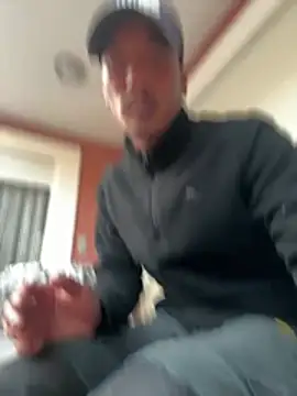 juniiorre online show from March 31, 5:26 pm