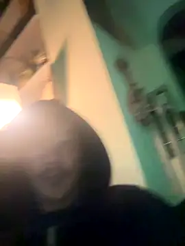 Snapshot of juniiorre chatting on September 28, 7:32 pm juniiorre online show from September 28, 7:32 pm