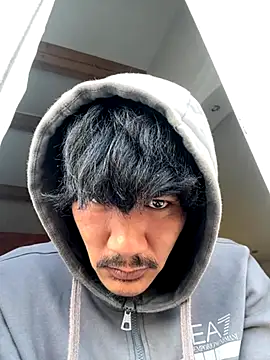 Snapshot of juniiorre chatting on October 16, 7:38 am juniiorre online show from October 16, 7:38 am