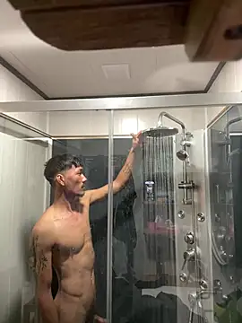 juniiorre online show from March 26, 6:28 pm