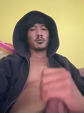 Snapshot of juniiorre chatting on November 23, 1:32 pm juniiorre online show from November 23, 1:32 pm