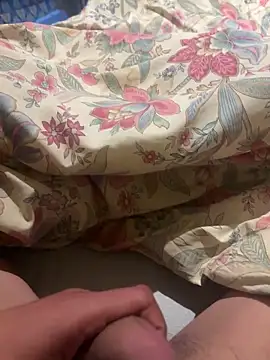 juniiorre online show from February 13, 3:56 pm