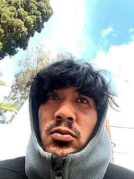 Snapshot of juniiorre chatting on November 19, 11:10 am juniiorre online show from November 19, 11:10 am