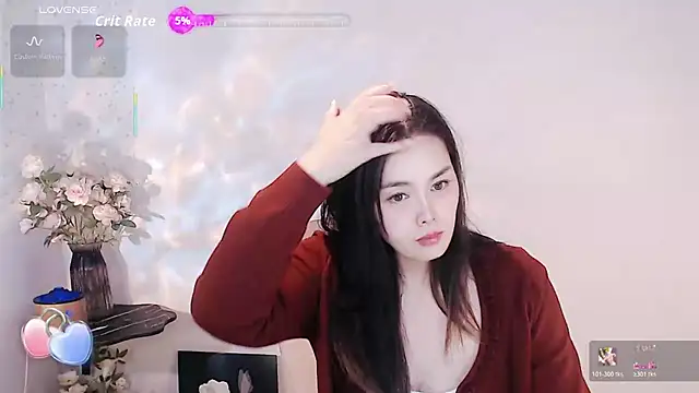 SHY- -girl online show from October 28, 12:04 pm