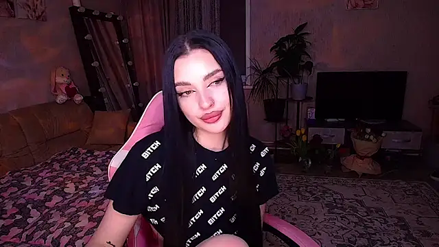   Malika   online show from March 10, 4:55 pm