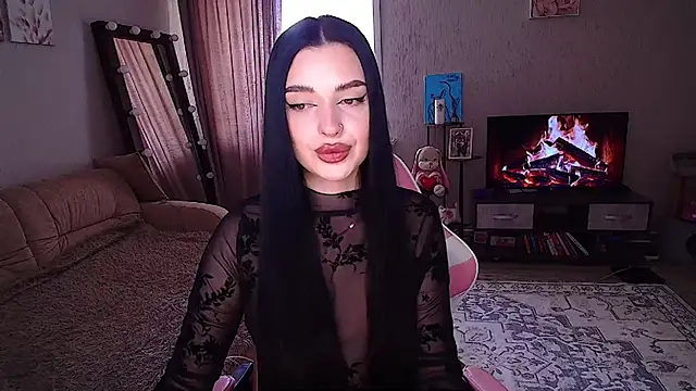   Malika   online show from April 14, 7:57 am