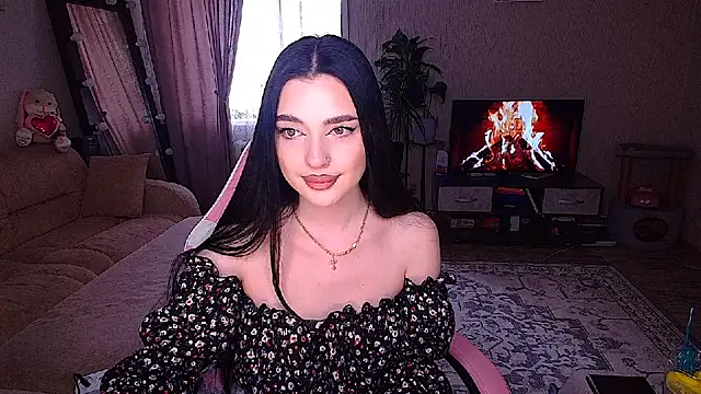   Malika   online show from March 28, 1:50 am