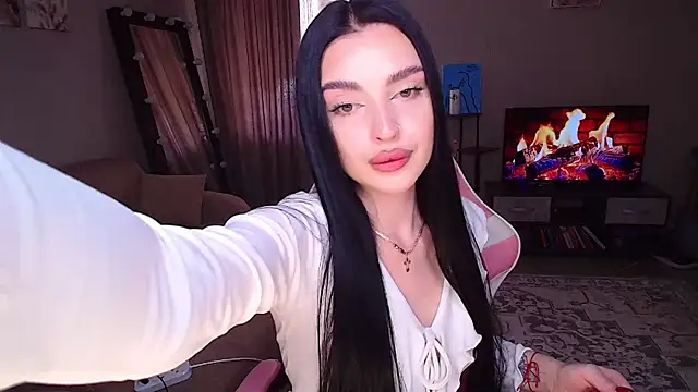  Malika   online show from April 30, 9:38 am