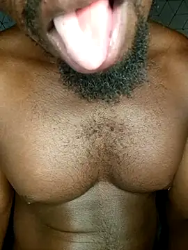 Texanguy01 online show from October 19, 9:01 am