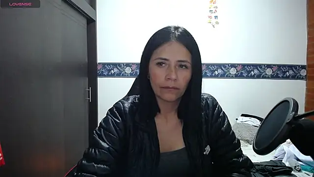 sharoon cheerry online show from September 19, 2:04 am